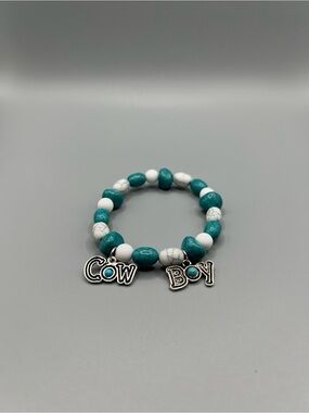 Cowboy Turquoise & White Beaded Bracelet - Handmade #B0347T